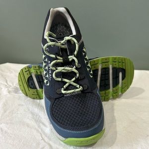 Astral W Tr1 Trek trail shoes size 10